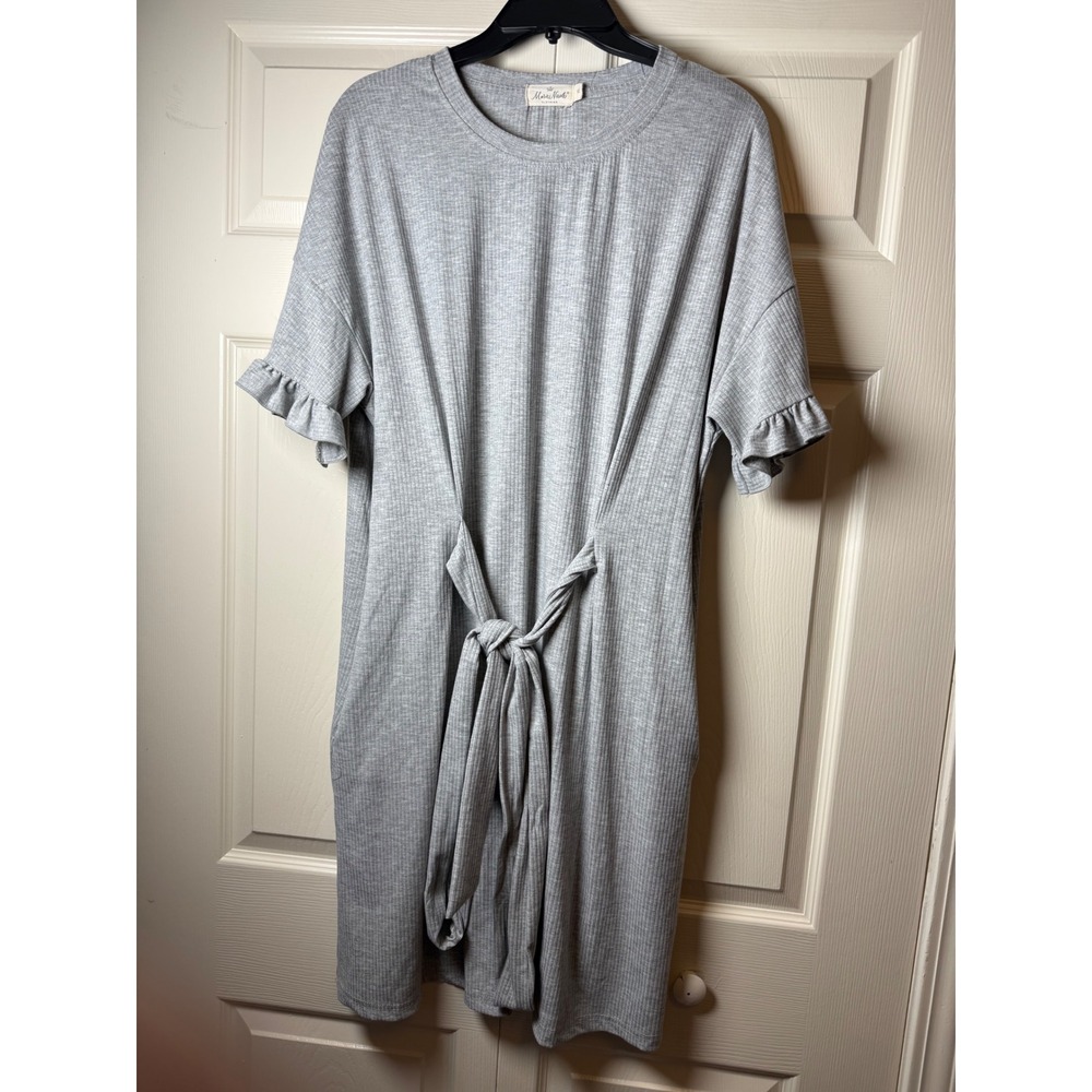 Marie Nicole Clothing Womens XL Grey Ribbed Knit Tie Front Ruffle‎ Sleeve Dress
